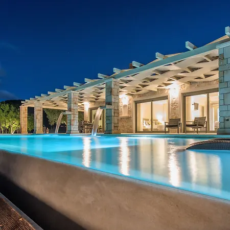 Artina Luxury Villa Keri