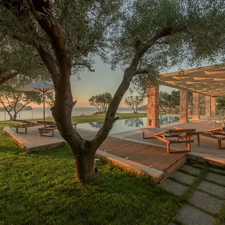 Artina Luxury Villa Keri