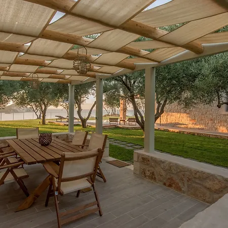 Villa Artina Luxury